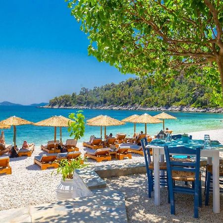 Villa Tassoula Isomata Esterno foto