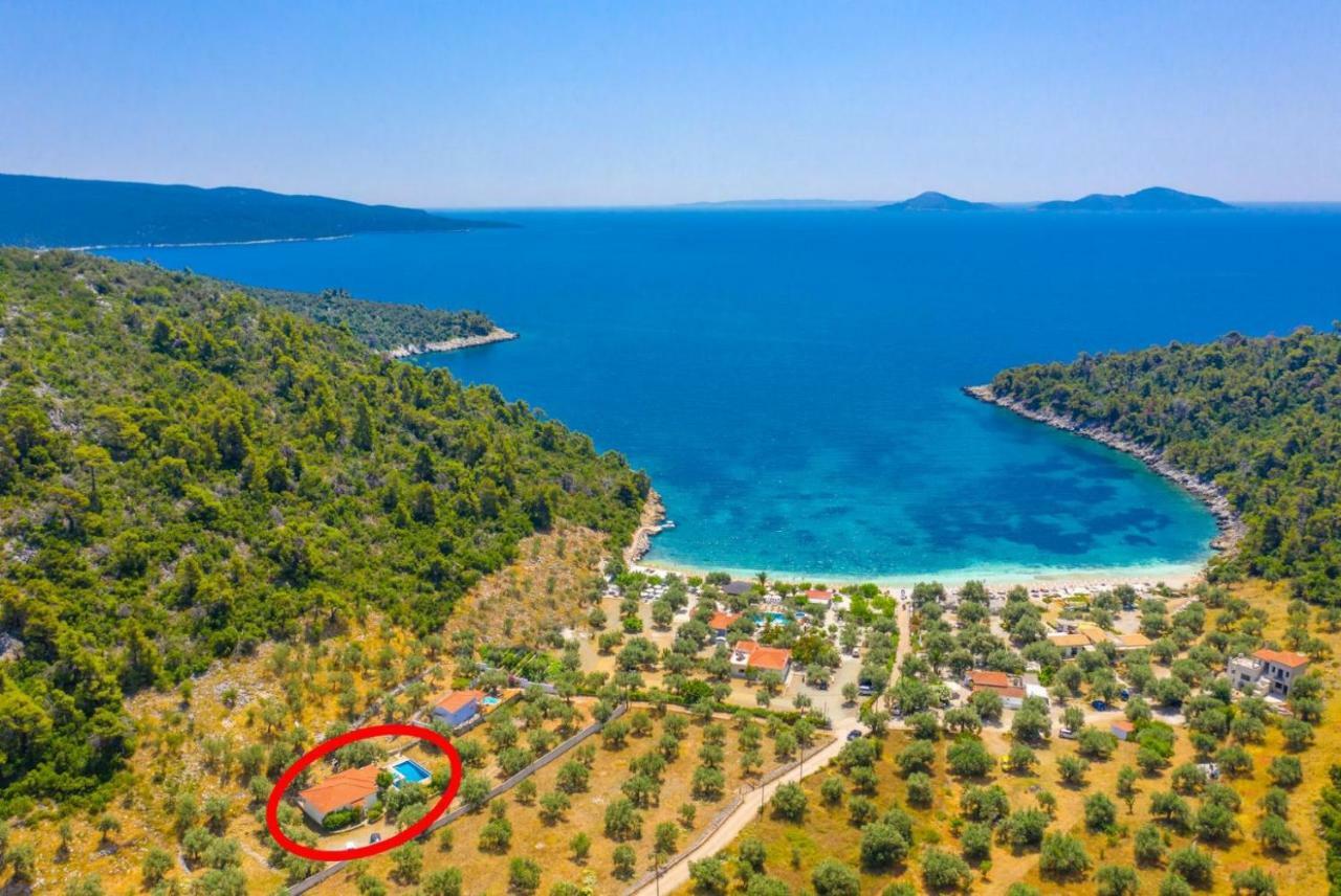 Villa Tassoula Isomata Esterno foto