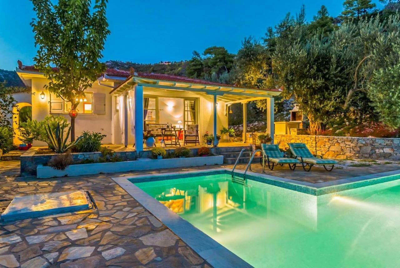 Villa Tassoula Isomata Esterno foto