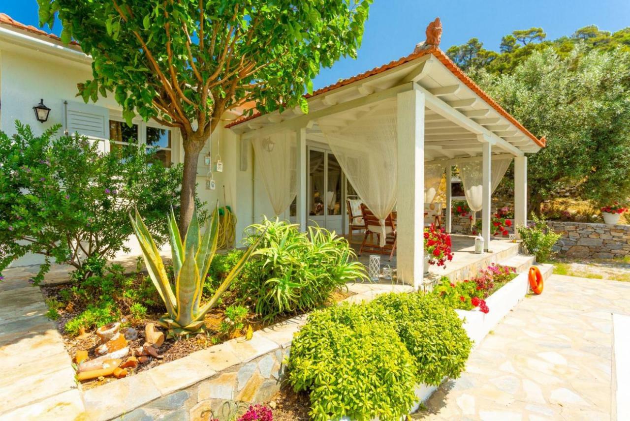 Villa Tassoula Isomata Esterno foto